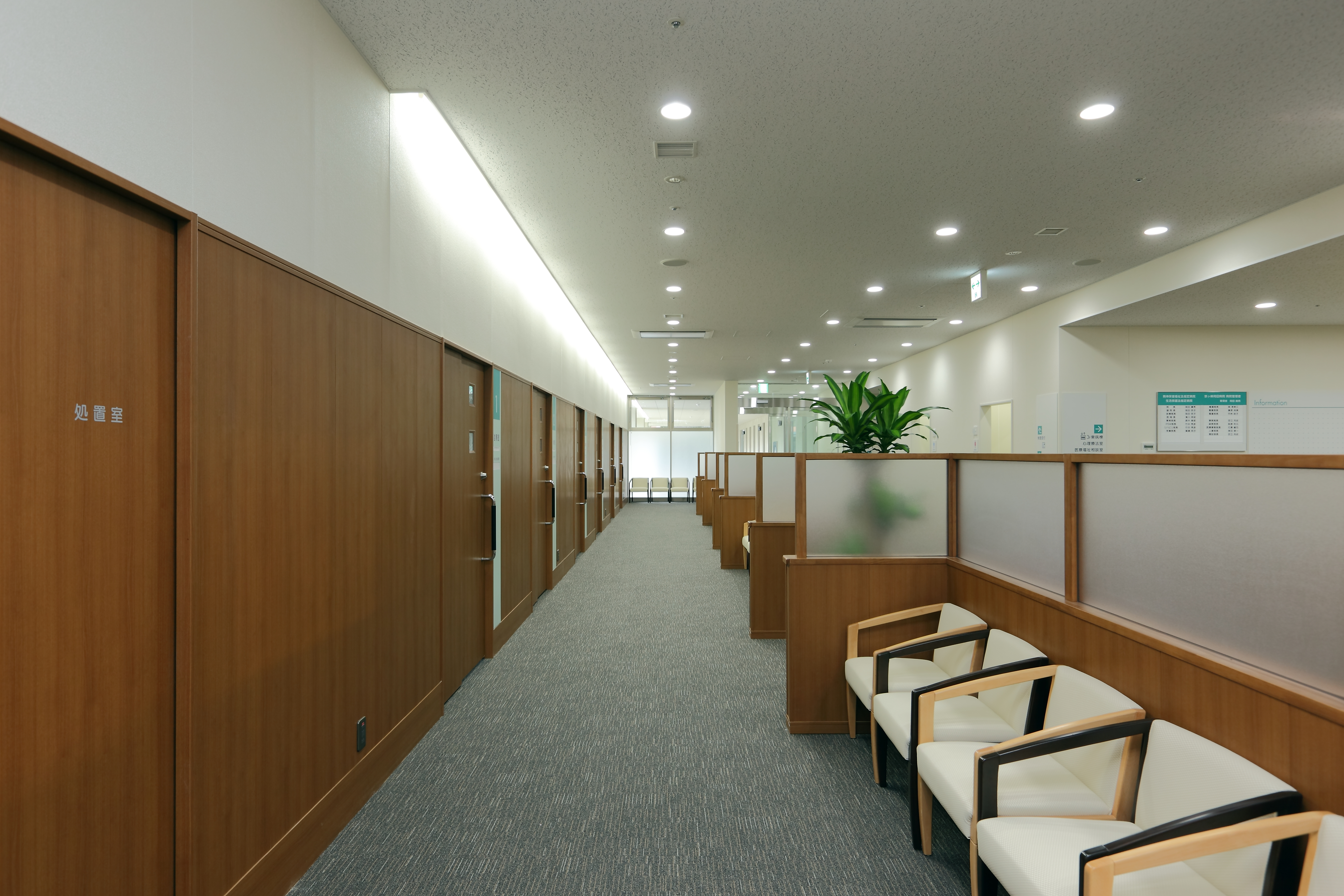 017 1階 待合2